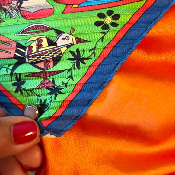 Hermes Plisse Kachina Scarf - Picture 10 of 13